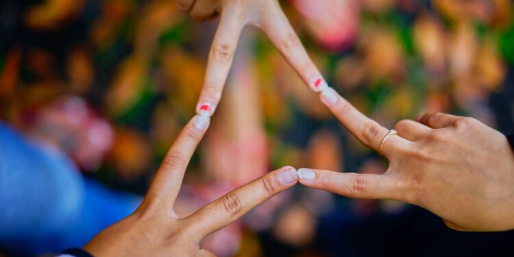 Opbygning af Stærkere Relationer: Kommunikationens og Forbindelsens Kraft