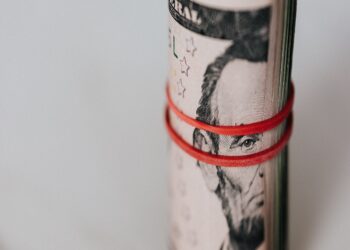 Forståelse af Indflydelsen af Renten på Lån og Opsparing