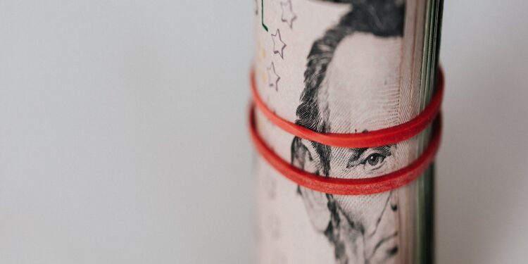 Forståelse af Indflydelsen af Renten på Lån og Opsparing